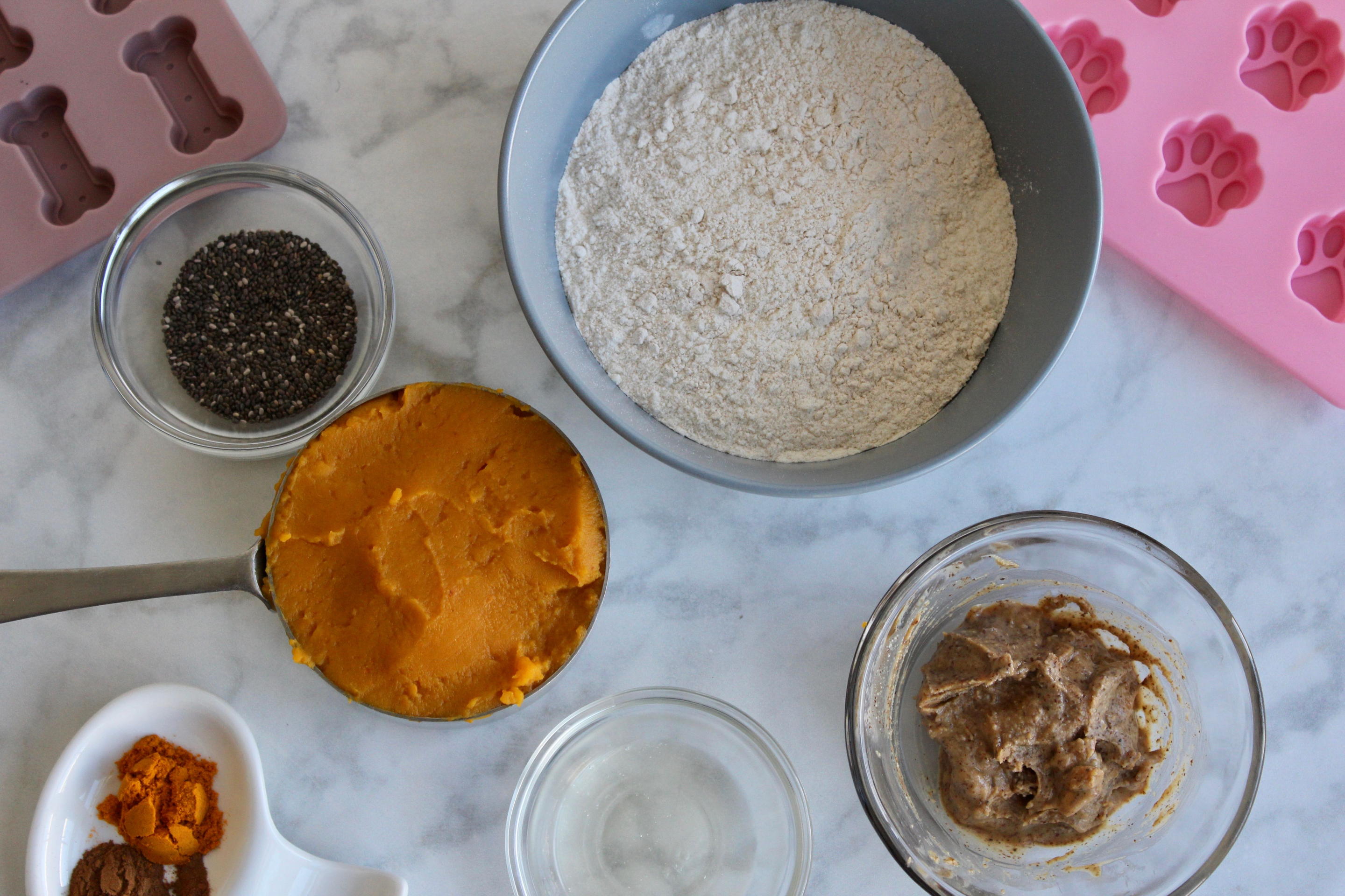 Dog treats mis en place